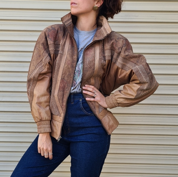 80s VINTAGE LEATHER JACKET Size 8-14 shoulder pads tan floral - Picture 10 of 14